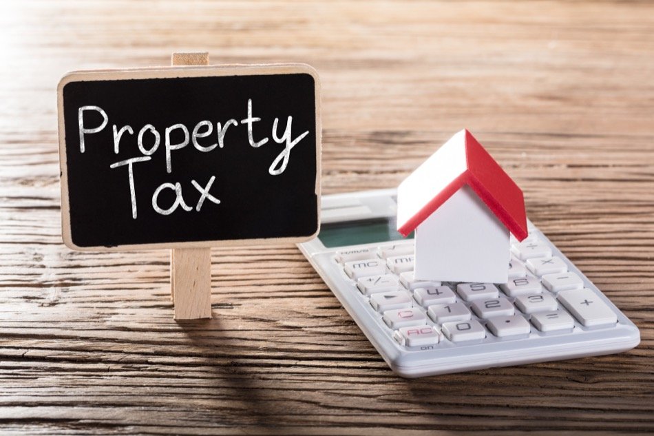 Property Tax Title with House and Calculator